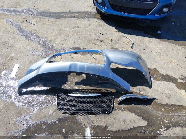 44810480 :رقم المزاد ، 2C3CCAAG3FH908831 vin ، 2015 Chrysler 300 Limited مزاد بيع