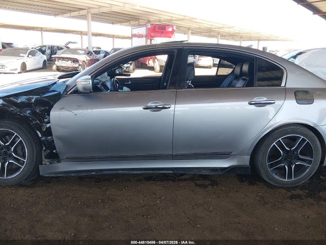 44810486 :رقم المزاد ، KMHGC4DF0CU175417 vin ، 2012 Hyundai Genesis 4.6 مزاد بيع