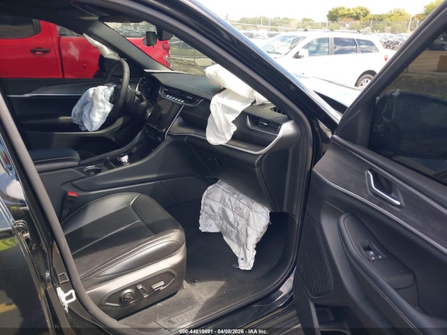 44810491 :رقم المزاد ، 1C4RJJBG2S8676491 vin ، 2025 Jeep Grand Cherokee L Limited 4x2 مزاد بيع