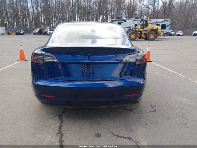Aukcja sprzedaży 2021 Tesla Model 3 Standard Range Plus Rear-wheel Drive, vin: 5YJ3E1EA8MF030988, numer aukcji: 44810497
