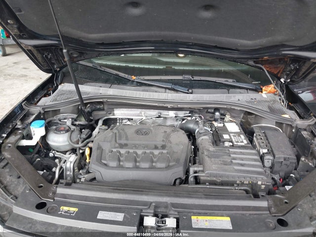2022 Volkswagen Tiguan 2.0t Se R-line Black მანქანა იყიდება აუქციონზე, vin: 3VVCB7AX2NM077941, აუქციონის ნომერი: 44810499
