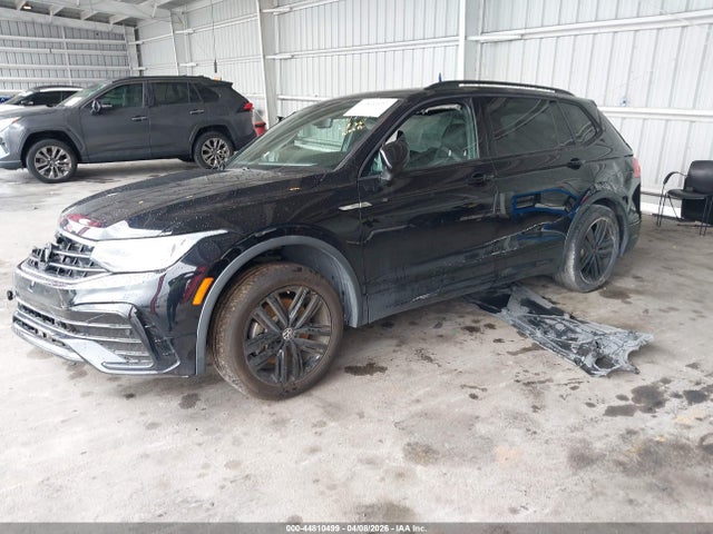 2022 Volkswagen Tiguan 2.0t Se R-line Black მანქანა იყიდება აუქციონზე, vin: 3VVCB7AX2NM077941, აუქციონის ნომერი: 44810499