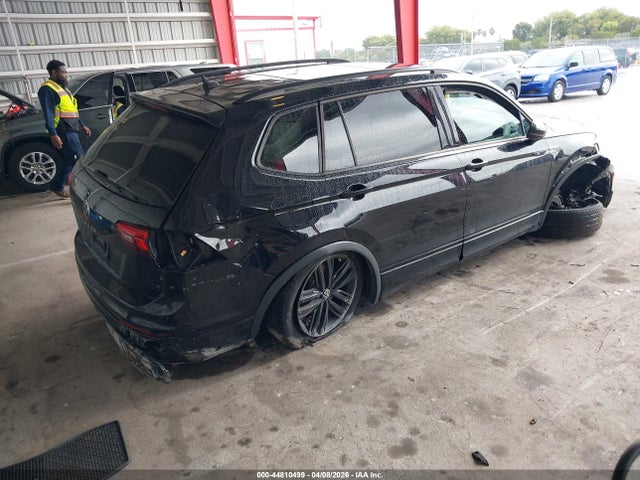 2022 Volkswagen Tiguan 2.0t Se R-line Black მანქანა იყიდება აუქციონზე, vin: 3VVCB7AX2NM077941, აუქციონის ნომერი: 44810499