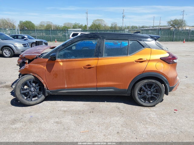 3N1CP5DV1NL485922 Nissan Kicks Sr Xtronic Cvt