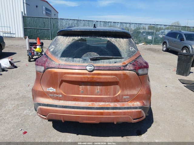 3N1CP5DV1NL485922 Nissan Kicks Sr Xtronic Cvt