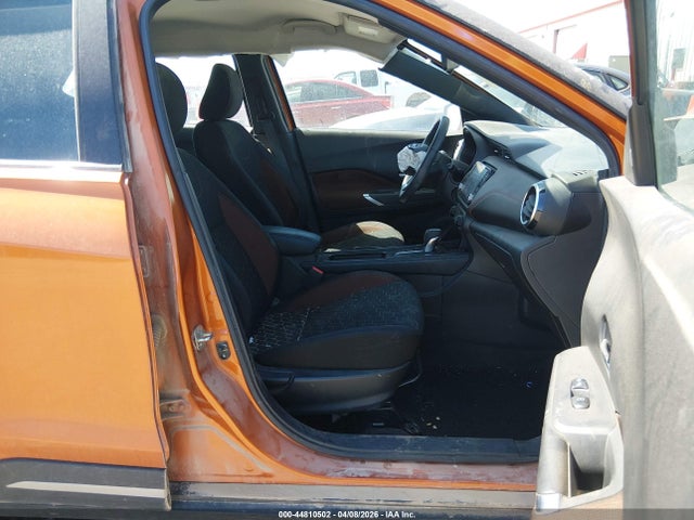 3N1CP5DV1NL485922 Nissan Kicks Sr Xtronic Cvt