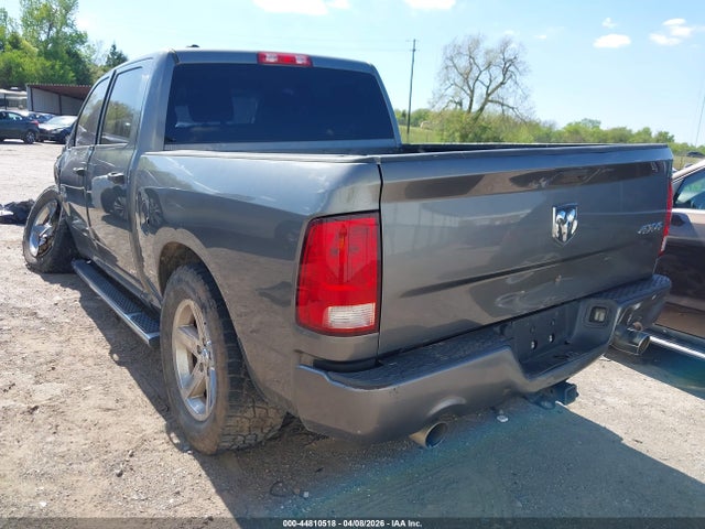 44810518 :رقم المزاد ، 1C6RR7KT7DS569622 vin ، 2013 Ram 1500 Express مزاد بيع