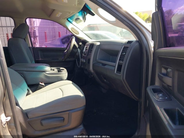 44810518 :رقم المزاد ، 1C6RR7KT7DS569622 vin ، 2013 Ram 1500 Express مزاد بيع
