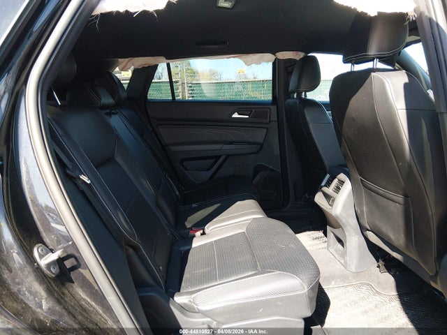44810527 :رقم المزاد ، 1V2WE2CA5PC210757 vin ، 2023 Volkswagen Atlas Cross Sport 3.6l V6 Se W/technology مزاد بيع