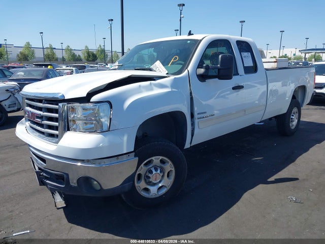 44810533 :رقم المزاد ، 1GTHC29638E215349 vin ، 2008 Gmc Sierra 2500hd Sle2 مزاد بيع