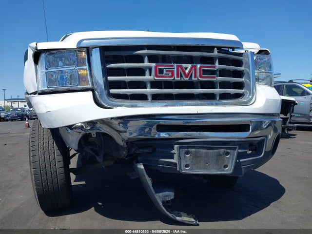 44810533 :رقم المزاد ، 1GTHC29638E215349 vin ، 2008 Gmc Sierra 2500hd Sle2 مزاد بيع
