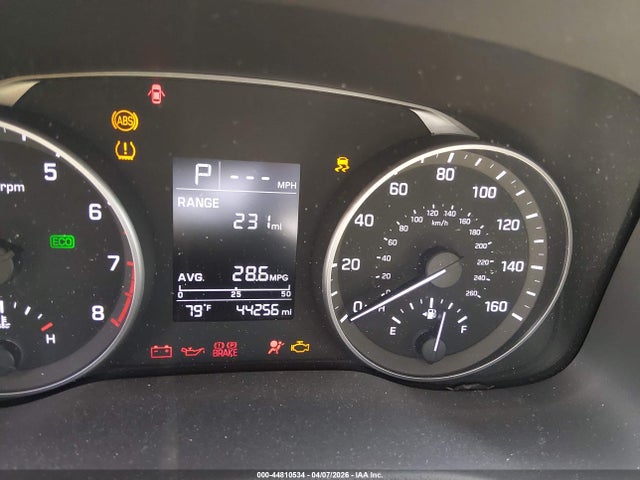 KMHD84LF1HU425289 Hyundai ELANTRA SE
