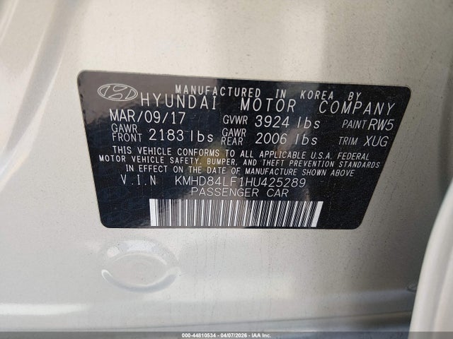 KMHD84LF1HU425289 Hyundai ELANTRA SE