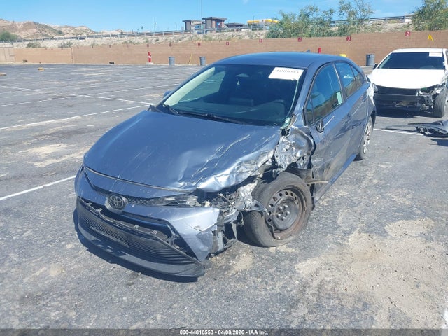 5YFB4MDE9PP038238 Toyota COROLLA LE