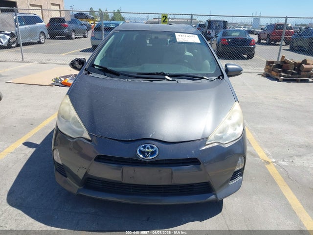 Toyota Prius C Two 2014 JTDKDTB32E1563204 Image 12