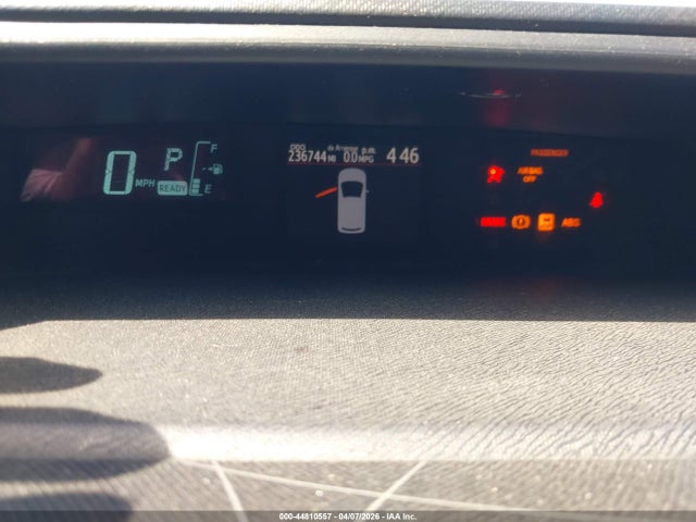Toyota Prius C Two 2014 JTDKDTB32E1563204 Image 7