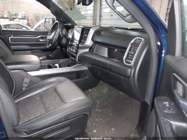 44810558 :رقم المزاد ، 1C6SRFFT7NN246208 vin ، 2022 Ram 1500 Big Horn  4x4 5'7 Box مزاد بيع