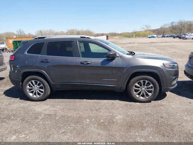 44810559 :رقم المزاد ، 1C4PJMLB6KD300153 vin ، 2019 Jeep Cherokee Latitude Plus 4x4 مزاد بيع