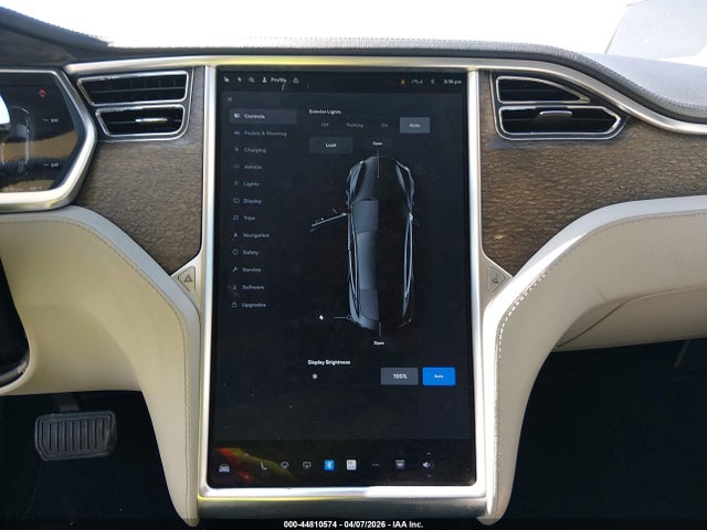Продажа на аукционе авто 2013 Tesla Model S, vin: 5YJSA1DGXDFP08265, номер лота: 44810574