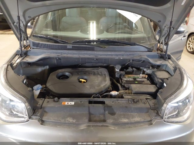 2014 KIA SOUL KNDJP3A52E7021958 Photo 9