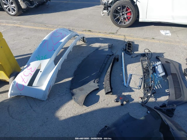 2019 Tesla Model 3 Long Range/mid Range/standard Range/standard Range Plus მანქანა იყიდება აუქციონზე, vin: 5YJ3E1EA6KF326587, აუქციონის ნომერი: 44810593