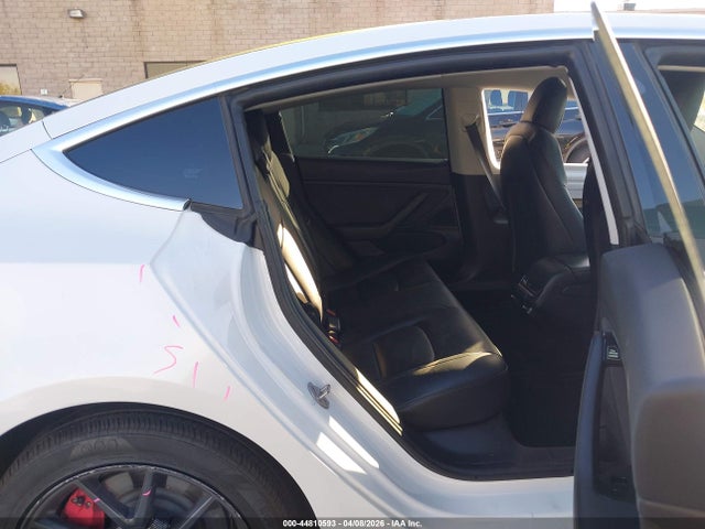 2019 Tesla Model 3 Long Range/mid Range/standard Range/standard Range Plus მანქანა იყიდება აუქციონზე, vin: 5YJ3E1EA6KF326587, აუქციონის ნომერი: 44810593