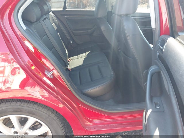 44810595 :رقم المزاد ، 3VWRZ7AJ8AM059872 vin ، 2010 Volkswagen Jetta Se مزاد بيع