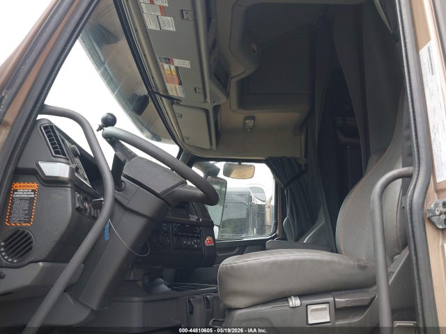 Aukcja sprzedaży 2023 Volvo Vnl, vin: 4V4NC9EH8PN616093, numer aukcji: 44810605