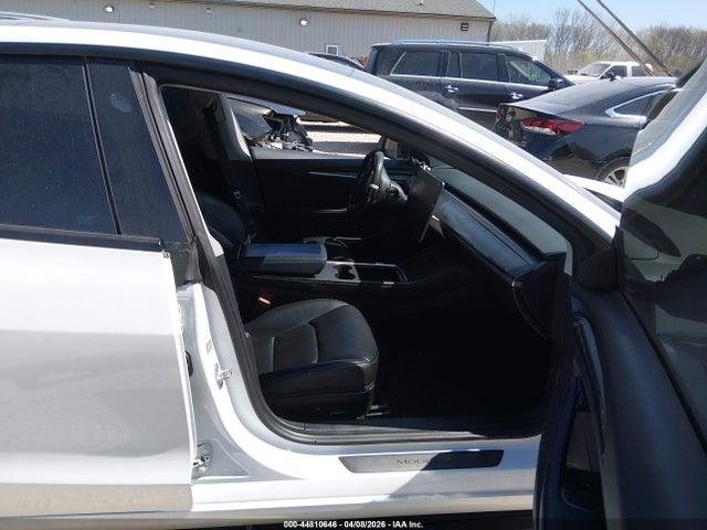 Tesla Model 3 Standard Range Plus Rear-wheel Drive 2021 5YJ3E1EA1MF986619 Image 5