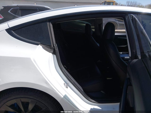 Tesla Model 3 Standard Range Plus Rear-wheel Drive 2021 5YJ3E1EA1MF986619 Image 8