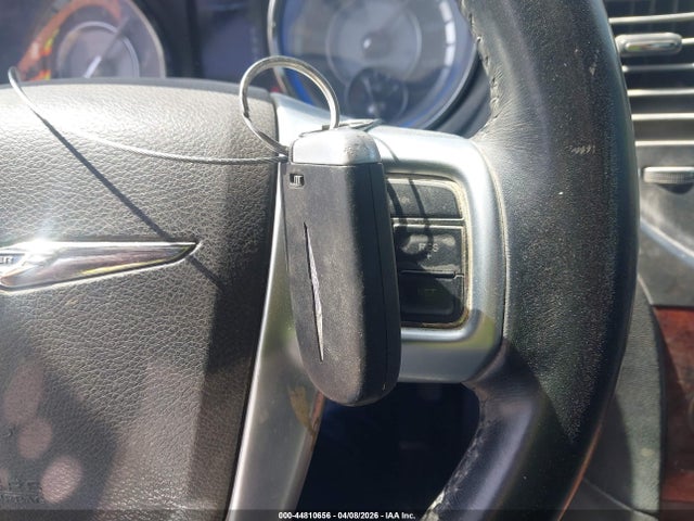 Продажа на аукционе авто 2013 Chrysler 300 Motown, vin: 2C3CCAAG2DH599124, номер лота: 44810656