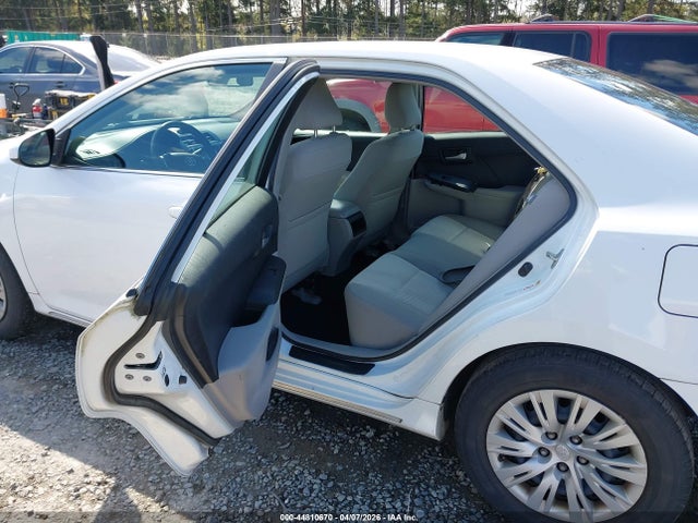 Toyota CAMRY LE 2014 4T4BF1FK5ER428363 Image 8