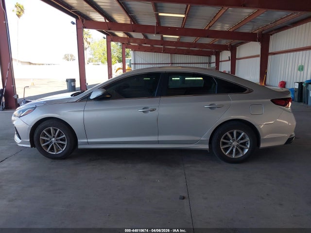 Hyundai SONATA SE 2019 5NPE24AF1KH753360 Image 14