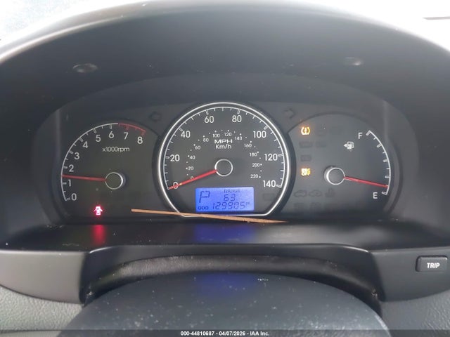 2010 HYUNDAI ELANTRA KMHDU4AD8AU108564 Photo 6