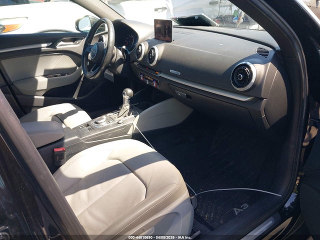 Aukcja sprzedaży 2017 Audi A3 2.0t Premium, vin: WAUAUGFF8H1034574, numer aukcji: 44810690