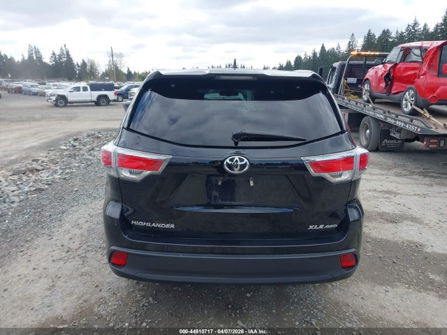 Toyota Highlander Xle V6 2015 5TDJKRFH3FS107050 Image 16