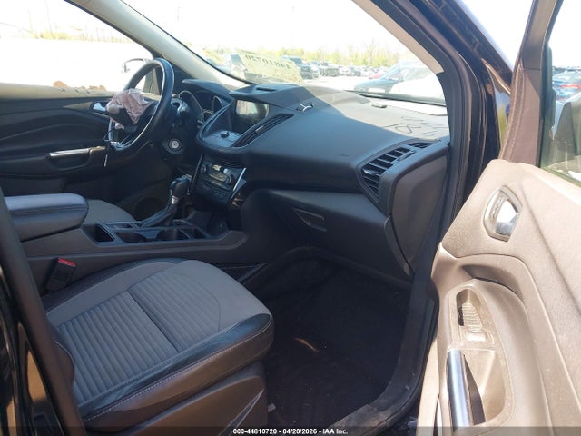 44810720 :رقم المزاد ، 1FMCU9GD6JUC98896 vin ، 2018 Ford Escape Se مزاد بيع