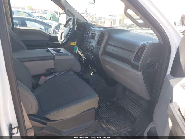 Ford F-350 Xl 2017 1FT8W3BT7HED81015 Image 5