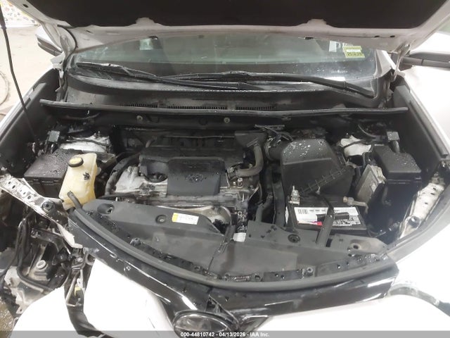 Продаж на аукціоні авто 2018 Toyota Rav4 Se, vin: 2T3JFREV3JW795442, номер лоту: 44810742