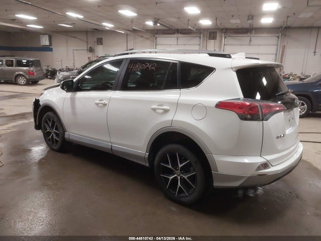 Продаж на аукціоні авто 2018 Toyota Rav4 Se, vin: 2T3JFREV3JW795442, номер лоту: 44810742