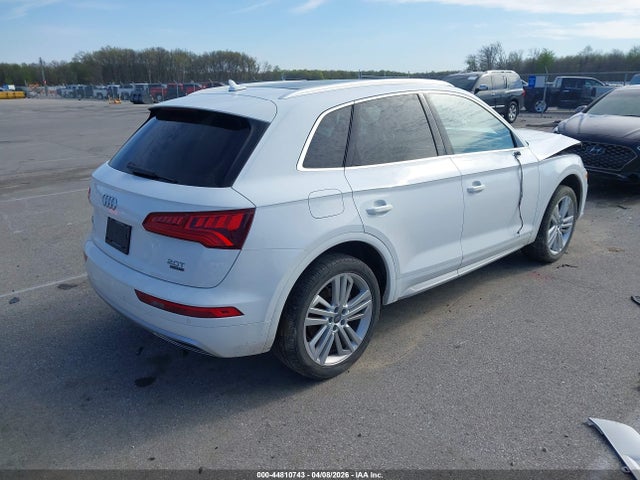 Продажа на аукционе авто 2018 Audi Q5 2.0t Premium/2.0t Tech Premium, vin: WA1BNAFY2J2078860, номер лота: 44810743
