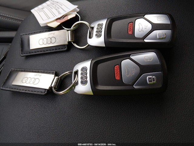 Продажа на аукционе авто 2021 Audi Q5 Premium Plus 45 Tfsi Quattro S Tronic, vin: WA1BAAFY2M2086165, номер лота: 44810753
