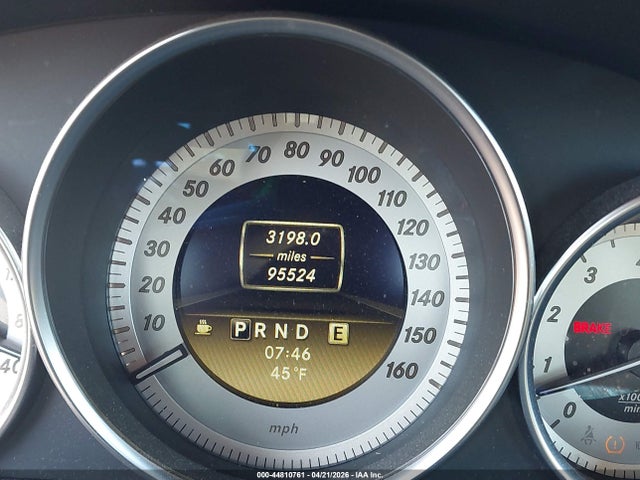 Продажа на аукционе авто 2012 Mercedes-benz C 300 Luxury 4matic/sport 4matic, vin: WDDGF8BB1CR202488, номер лота: 44810761