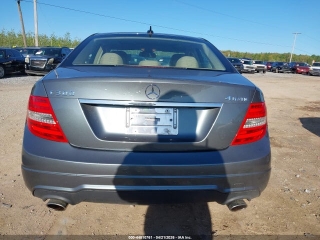 Продажа на аукционе авто 2012 Mercedes-benz C 300 Luxury 4matic/sport 4matic, vin: WDDGF8BB1CR202488, номер лота: 44810761
