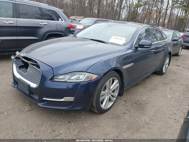 2016 JAGUAR XJ SAJWJ2GD0G8V93416 Photo 1