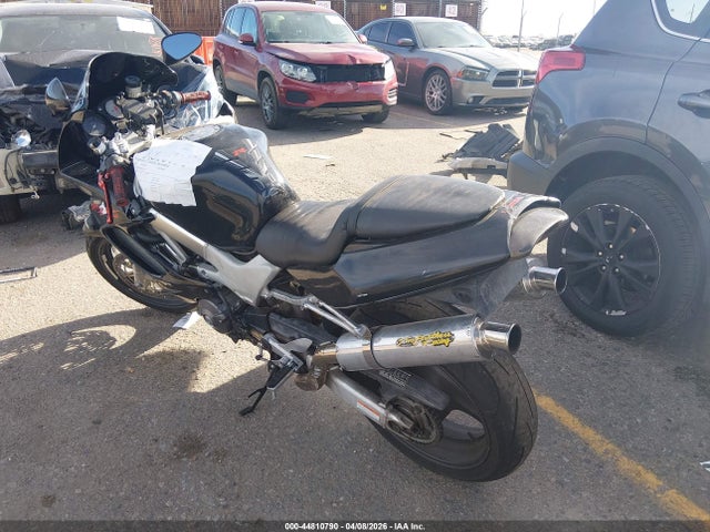 44810790 :رقم المزاد ، JH2SC3606XM101014 vin ، 1999 Honda Vtr1000 F مزاد بيع