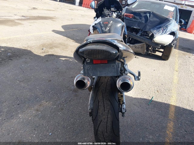 44810790 :رقم المزاد ، JH2SC3606XM101014 vin ، 1999 Honda Vtr1000 F مزاد بيع