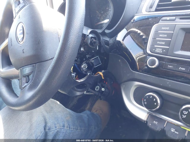 44810793 :رقم المزاد ، KNADM4A32G6574920 vin ، 2016 Kia Rio Lx مزاد بيع