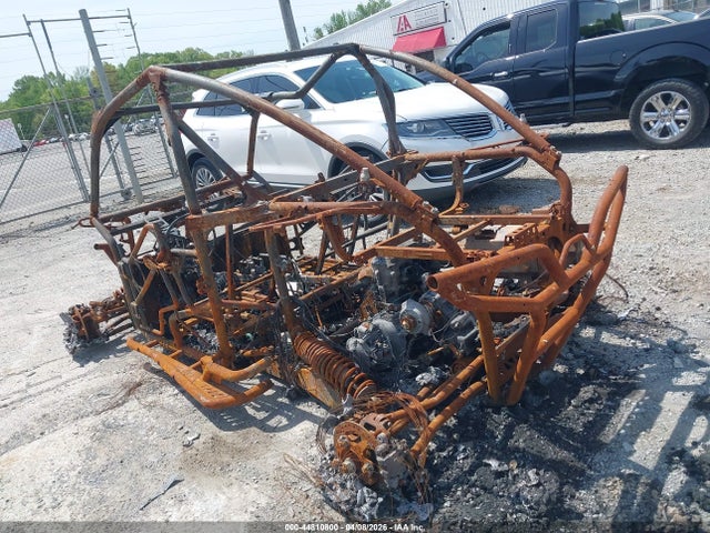 44810800 :رقم المزاد ، JKARFCA13LB501000 vin ، 2020 Kawasaki Krf 1000 A مزاد بيع
