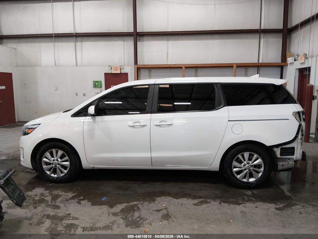 KNDMB5C15H6219106 KIA SEDONA LX